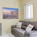 Апартаменты Seaview, Beautiful 3br 1 Марсаскала