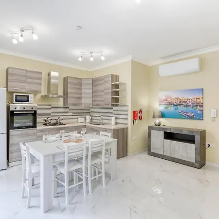 Seaview, Beautiful 3br 1 Апартаменты