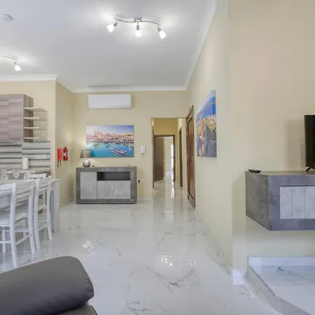 Seaview, Beautiful 3br 1 Marsaskala