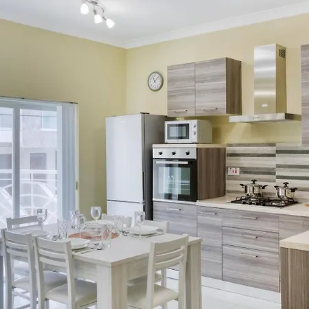 Seaview, Beautiful 3br 1 Διαμέρισμα