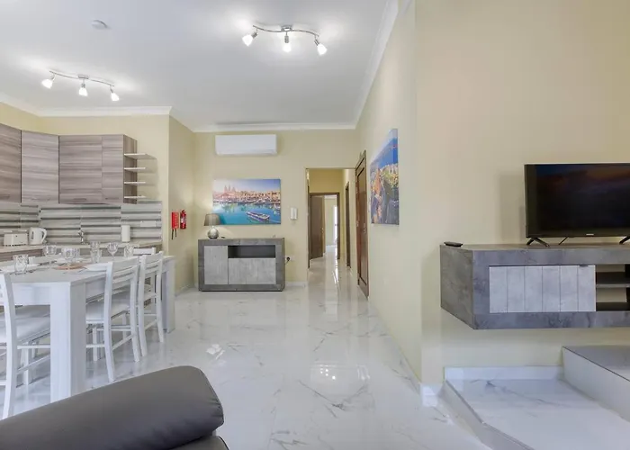 Seaview, Beautiful 3br 1 Marsaskala