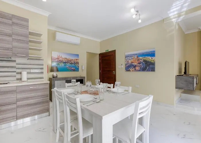 Seaview, Beautiful 3br 1 Appartamento *