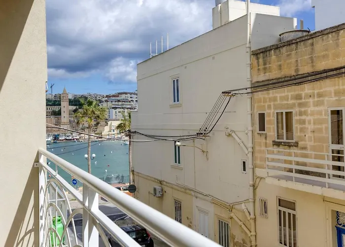 Apartment Seaview, Beautiful 3br 1 *